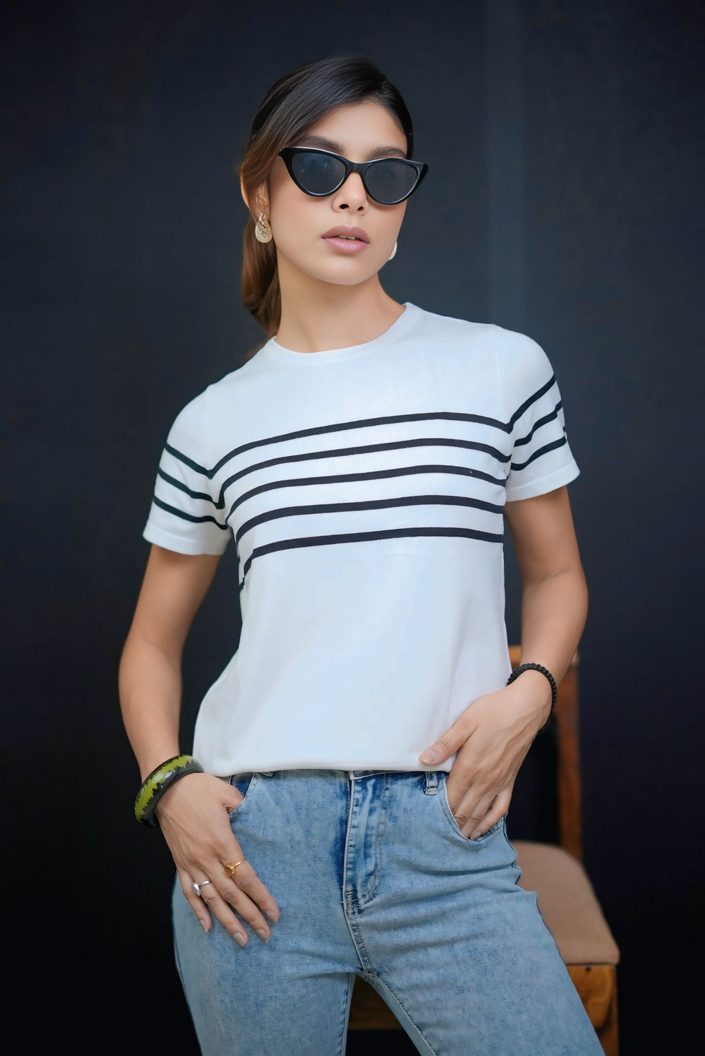 Pre-winter white tee #280905