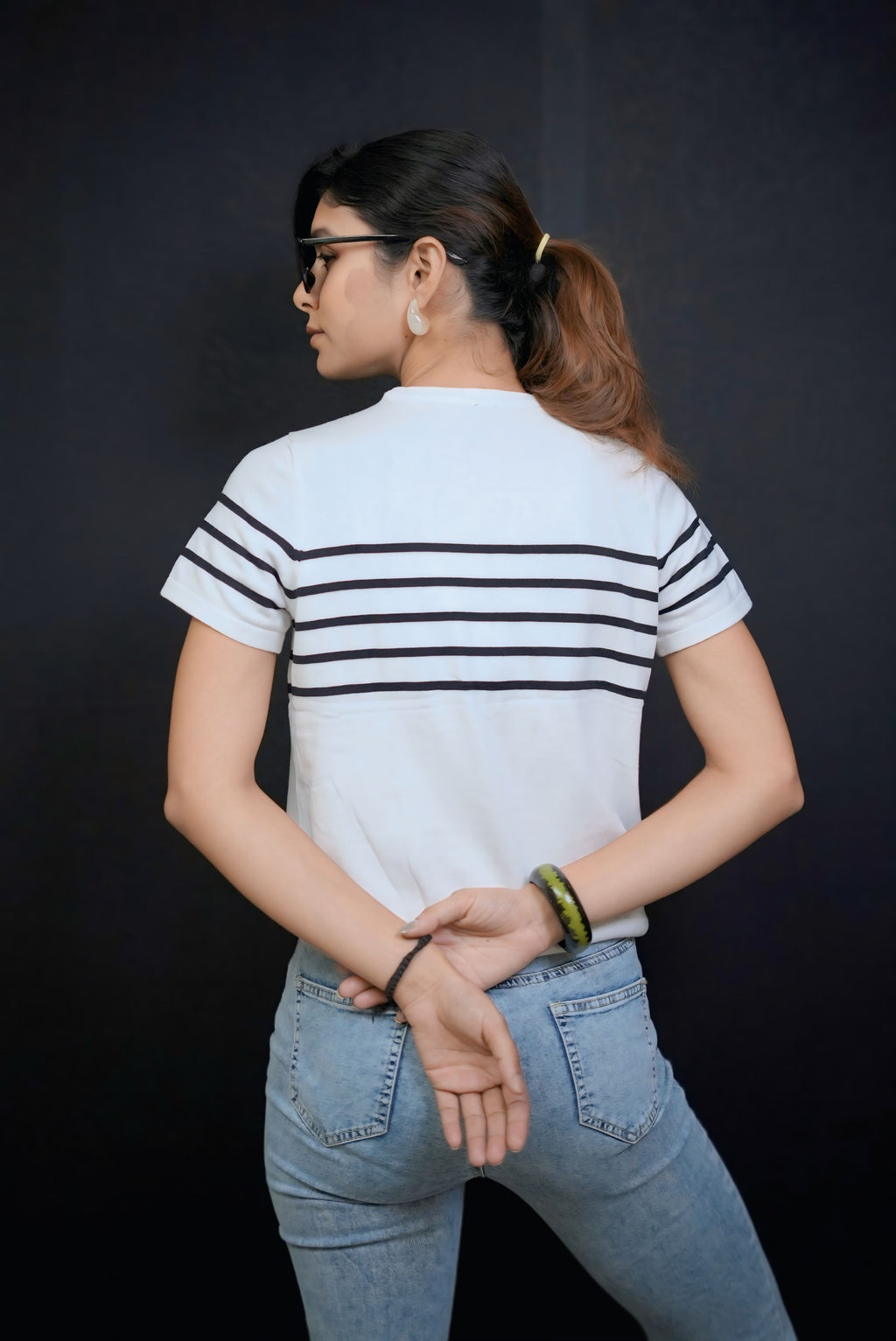 Pre-winter white tee #280905