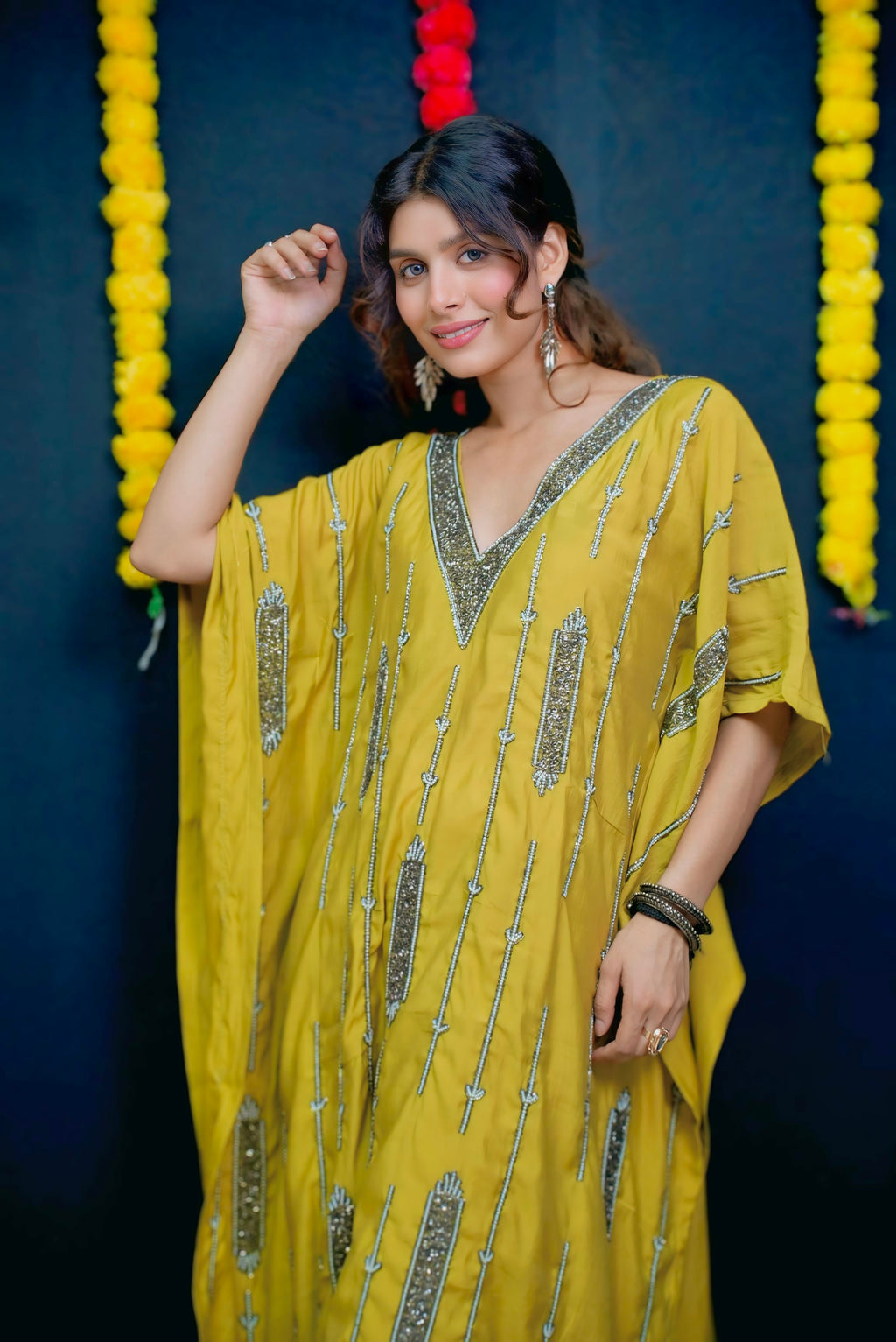 Yellow sequinc kaftan #041005