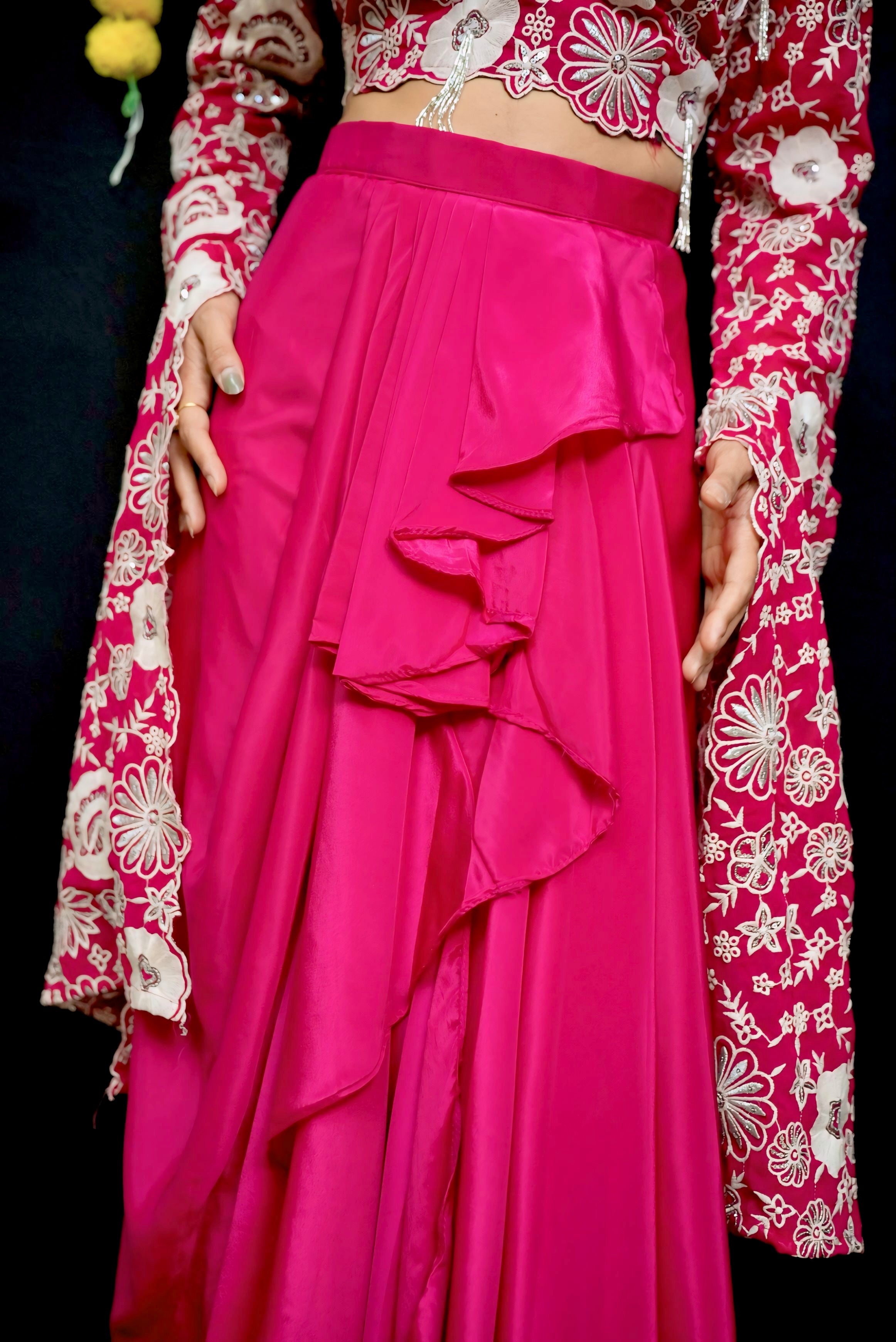 Pink long sleeve top & skirt #041006