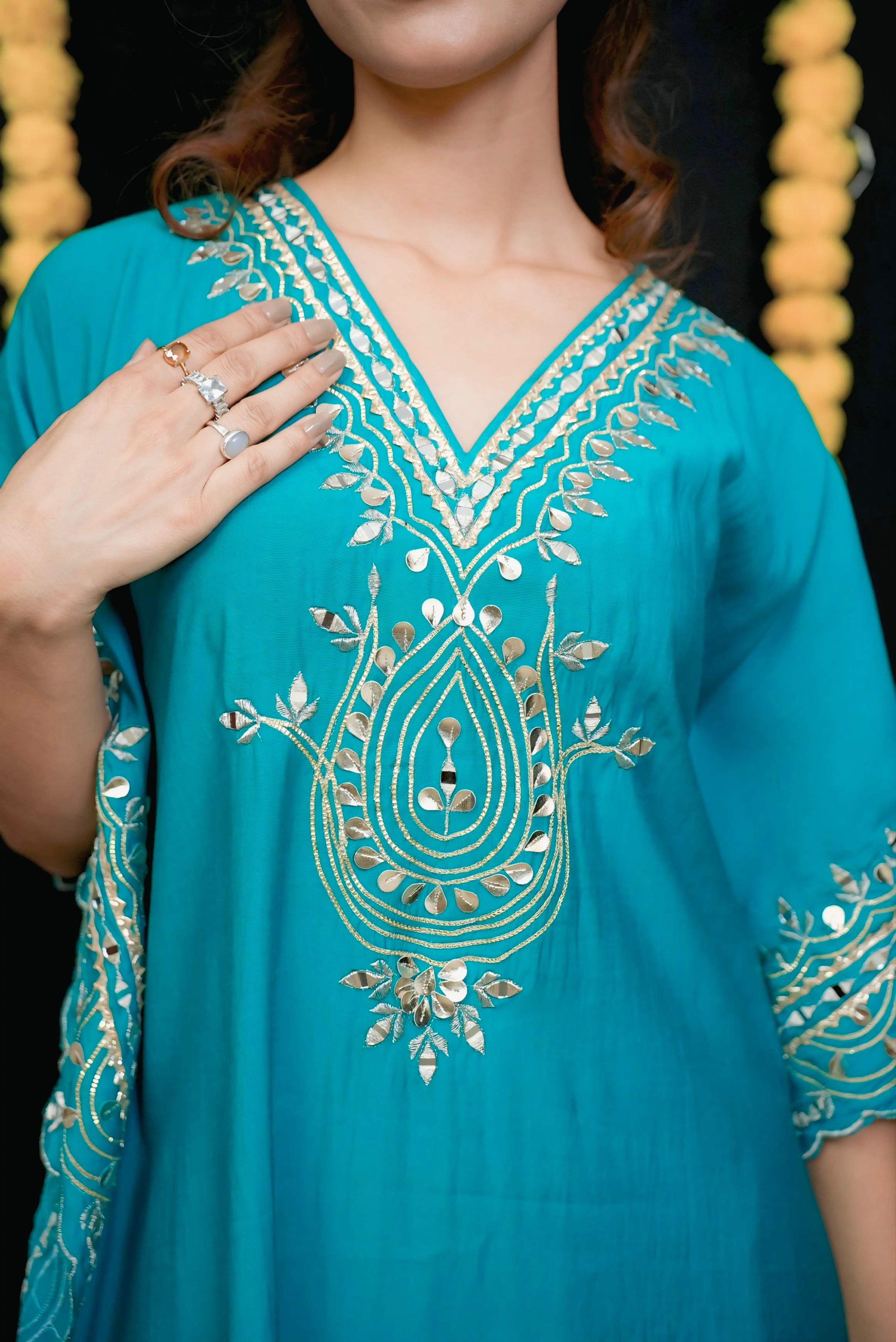 Green free size embellished kaftan #081003