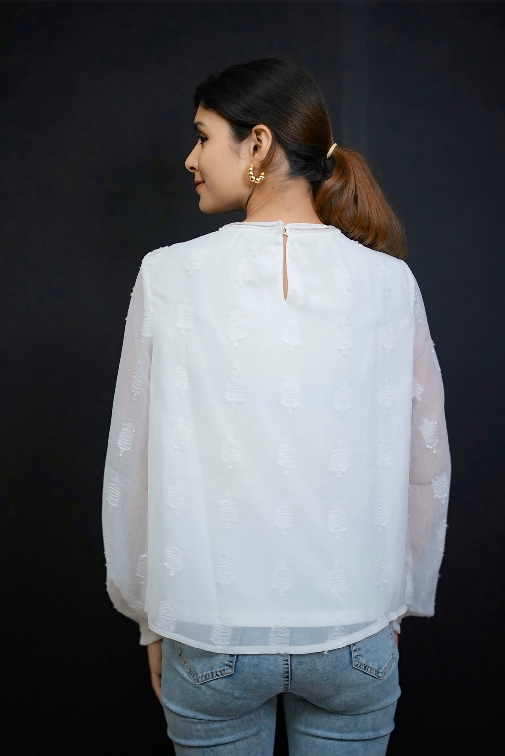 Off white pearl neck delicate top #290902