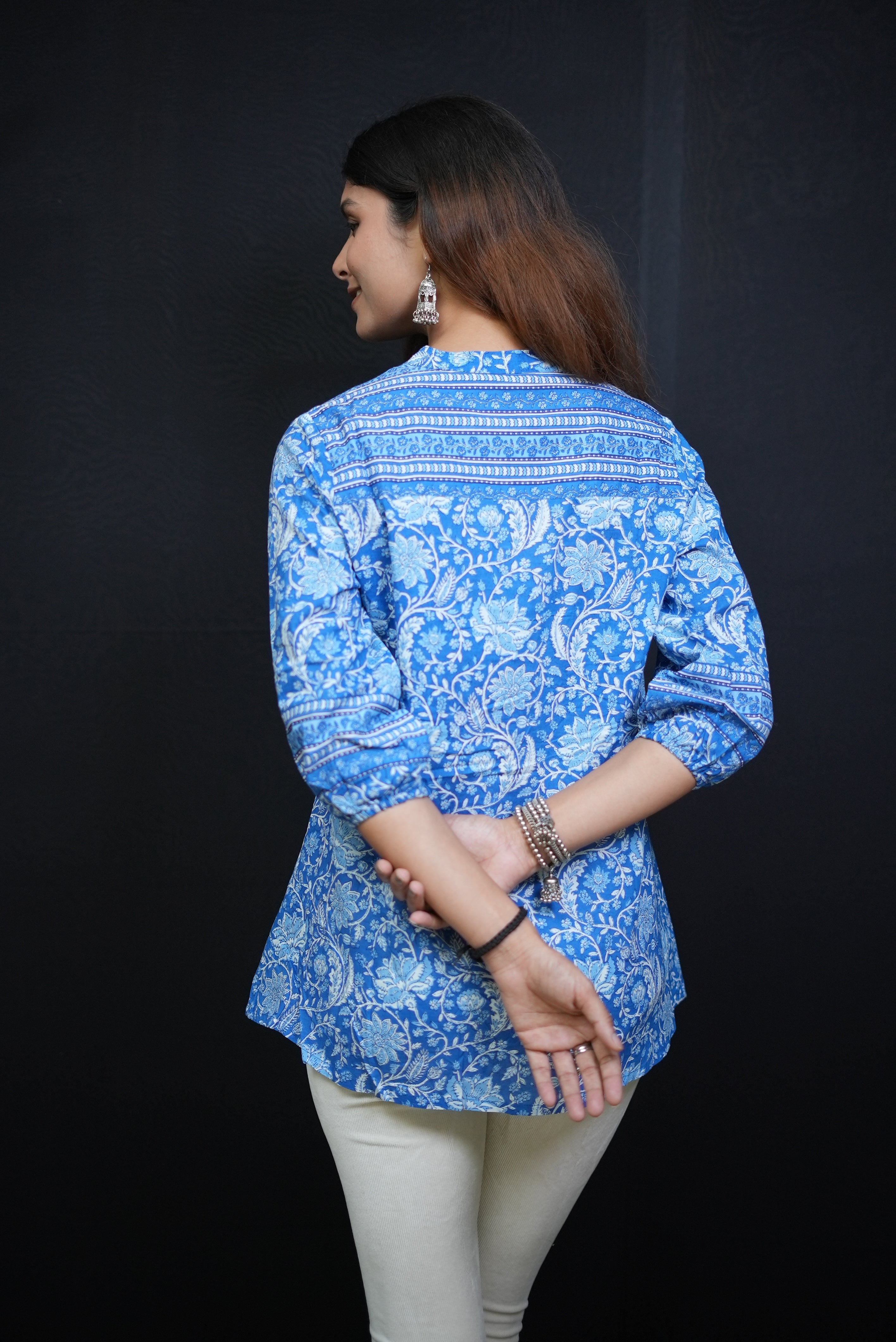 Blue floral cotton Indian top #280903